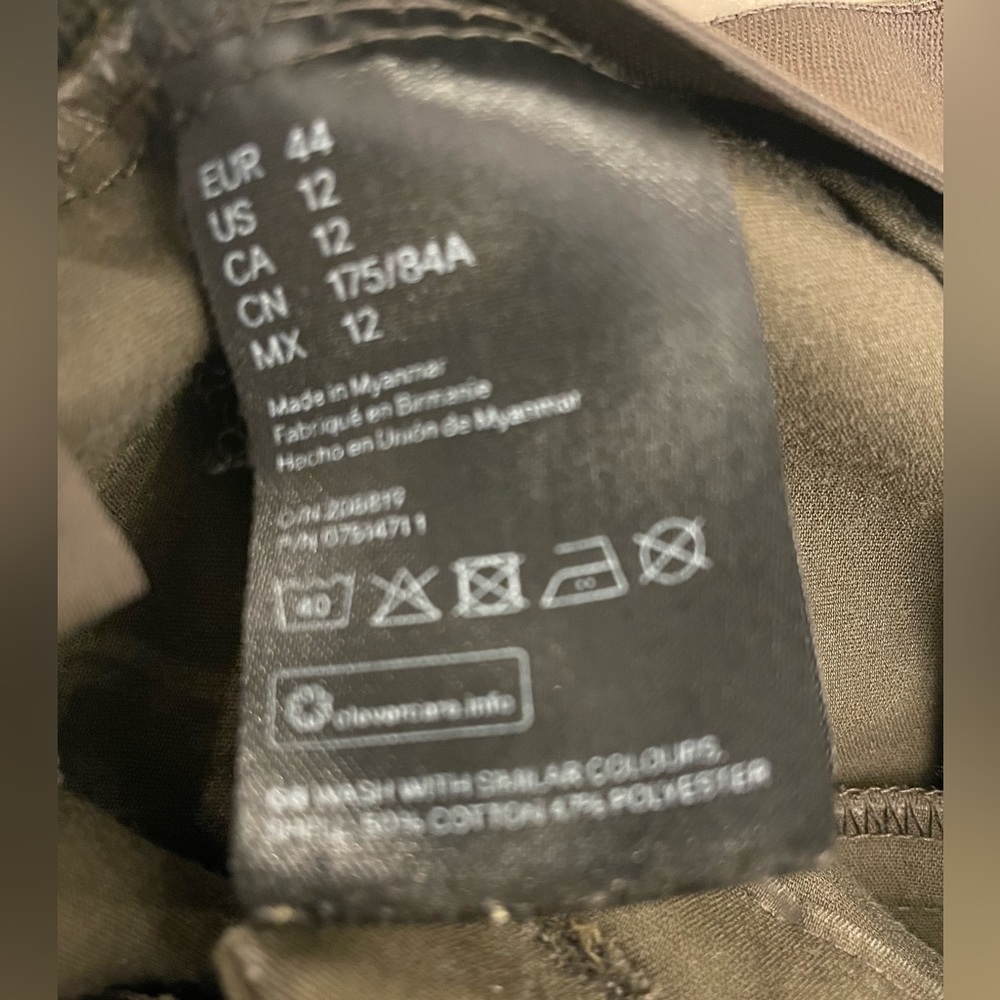 H&M Pants - Picture 6 of 8